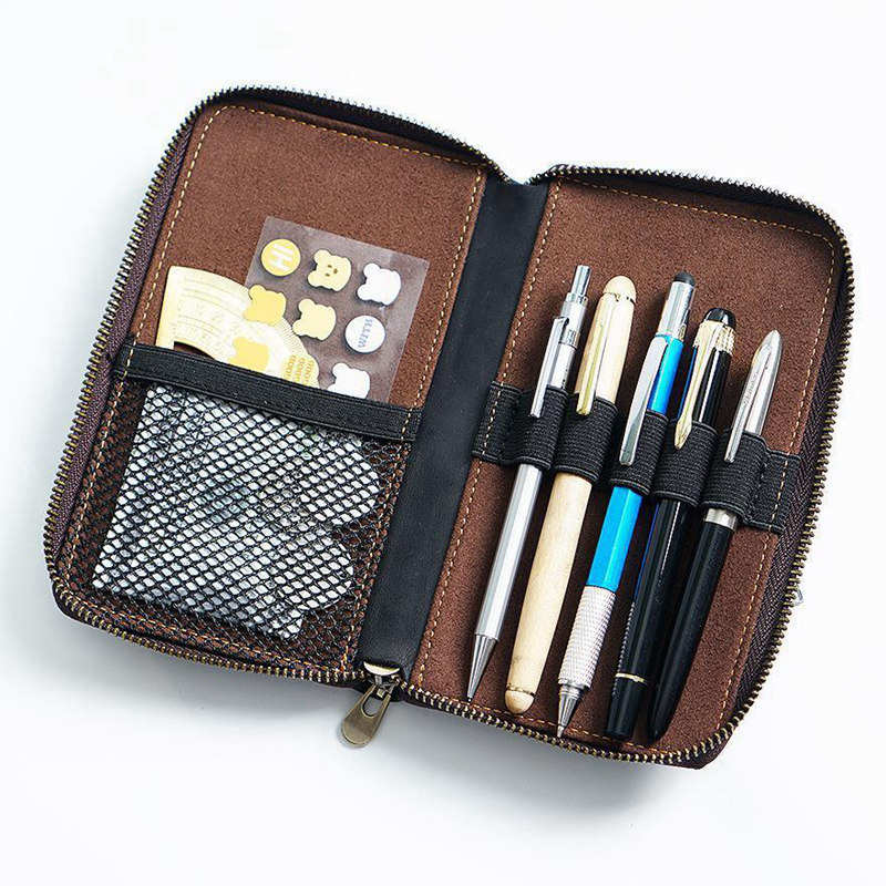 Hộp đựng bút chì bằng da Sketcher