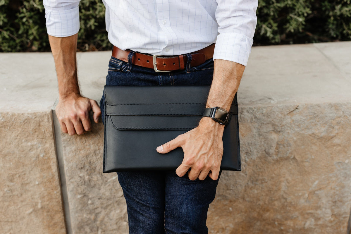 Bao da đựng MacBook dạng phong bì - Màu Midnight