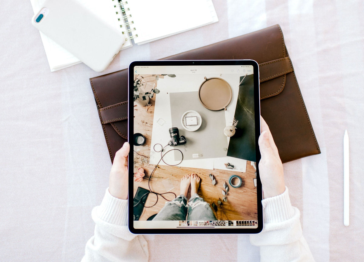 Bao da đựng iPad Pro dạng phong bì - Màu Midnight