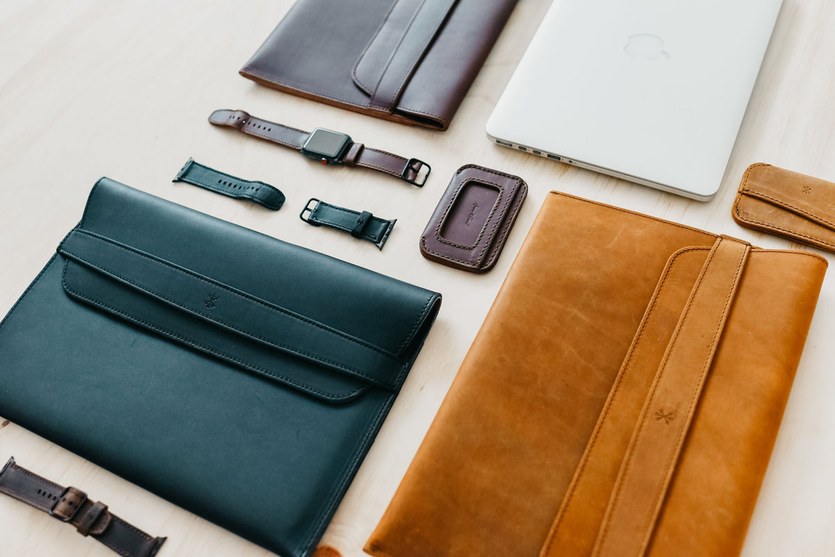 Bao da đựng MacBook dạng phong bì - Màu thuốc lá