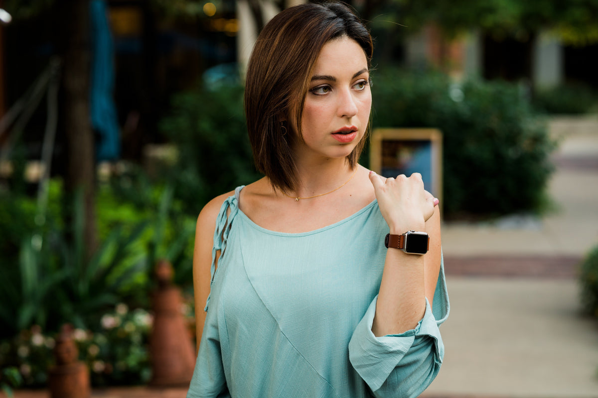 Dây đeo Apple Watch bằng da đơn giản - Màu nâu trung bình
