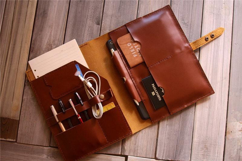 Túi đựng tài liệu da Saddle đặt làm riêng