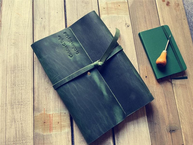 Sổ bìa da – Xanh lá – thủ công, mỏng gọn