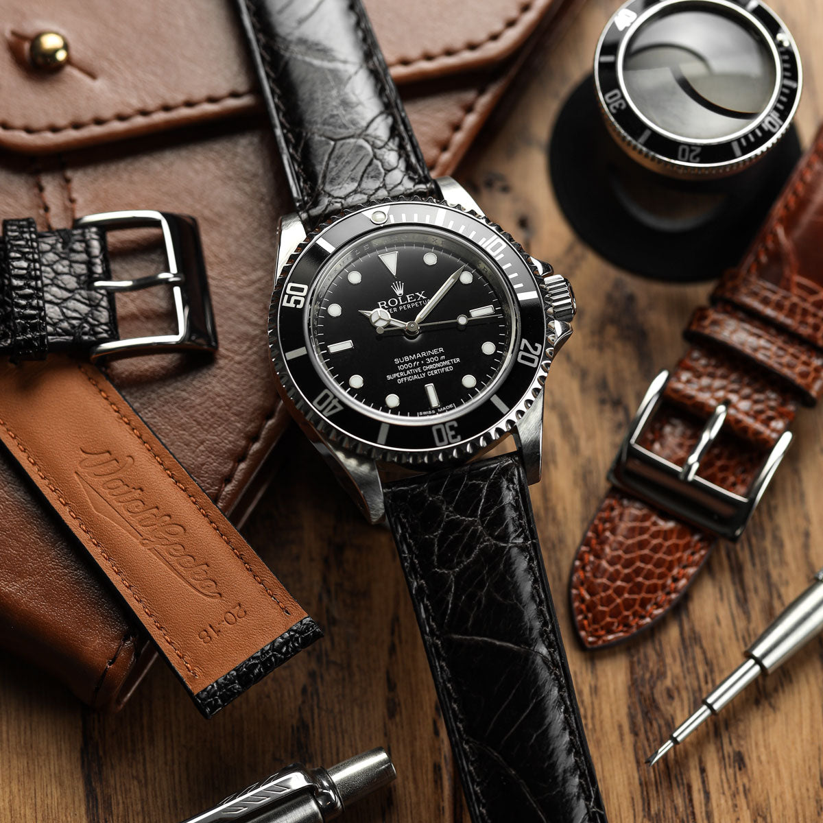 Bracelet de montre en cuir fait main avec jambe d'autruche Durbuy en noir rực rỡ