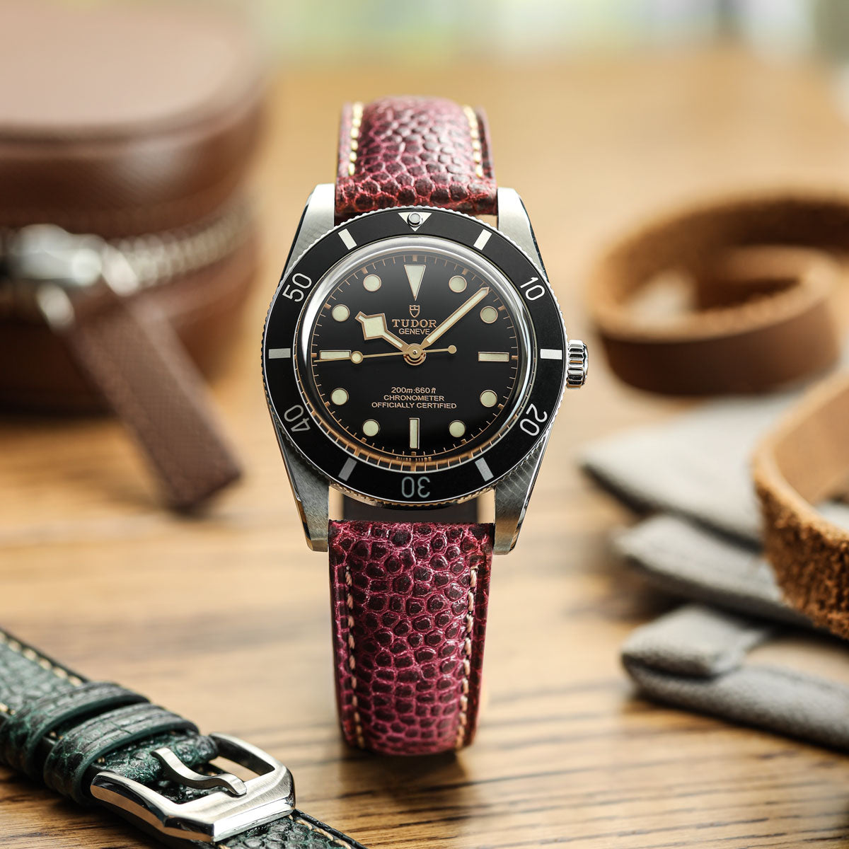 Adassa-Gel đệm Lederarmband für Uhren - Kaviar-Oxblood-Rot