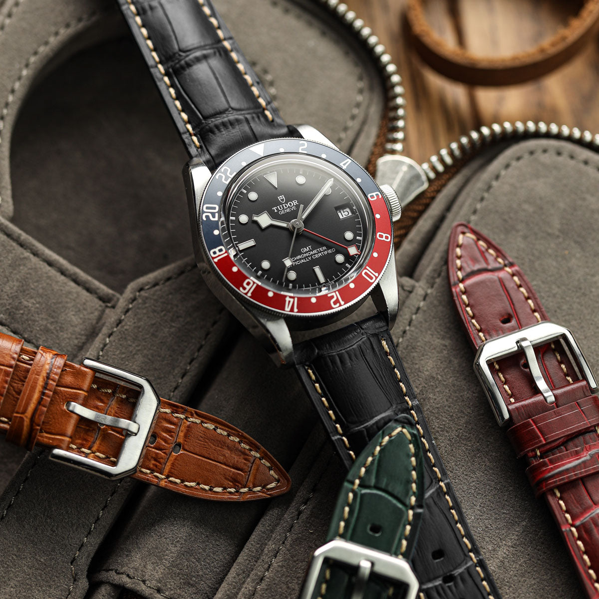 Vòng tay pour montre en cuir véritable avec họa tiết cá sấu Carolina - Noir Intense