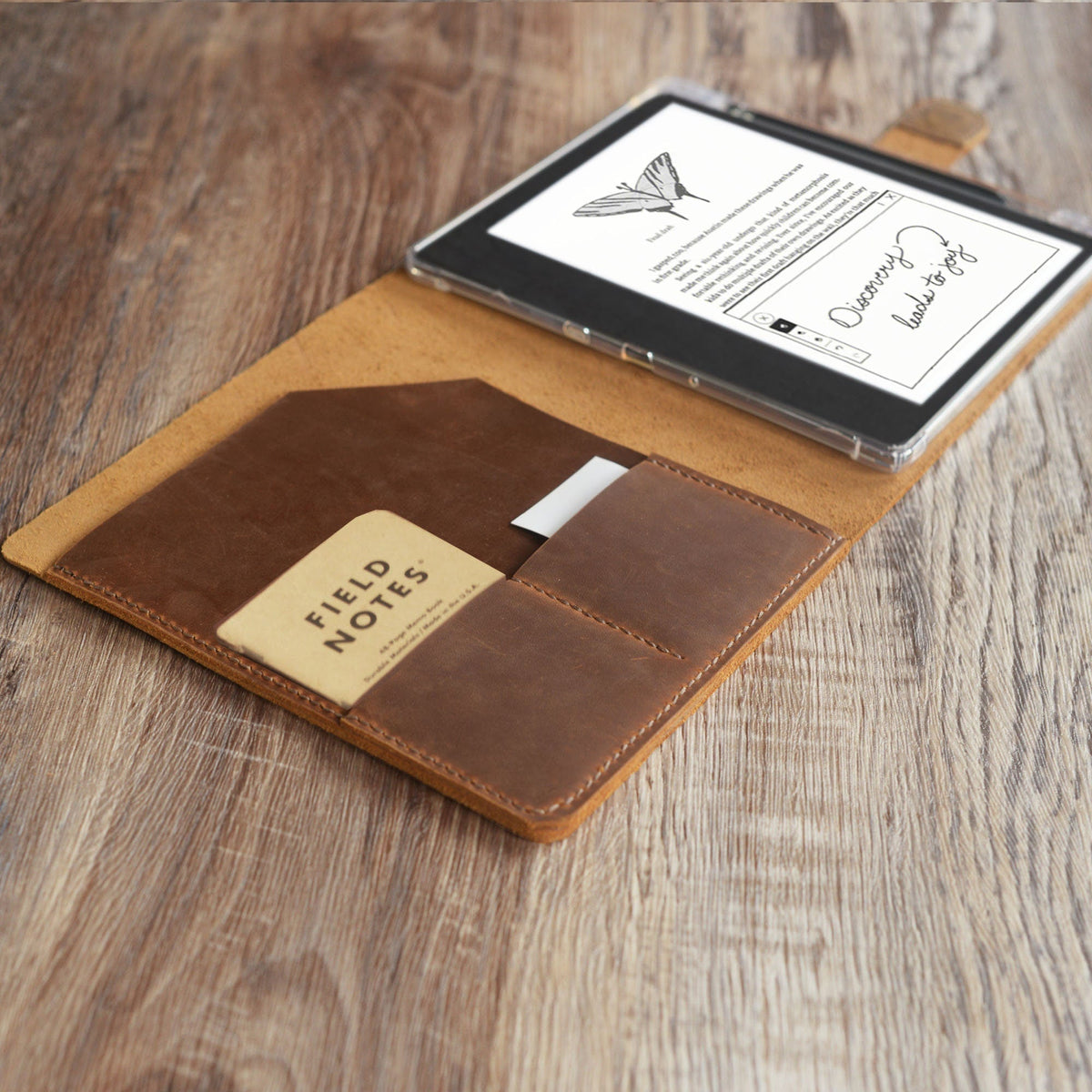 Étui en cuir humannalisé pour Kindle Scribe - Plusieurs couleurs disponibles - Modèle 607-SC