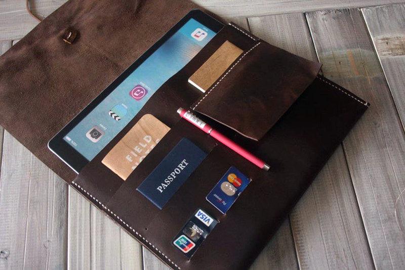 Bao da đựng Surface Pro cá nhân hóa