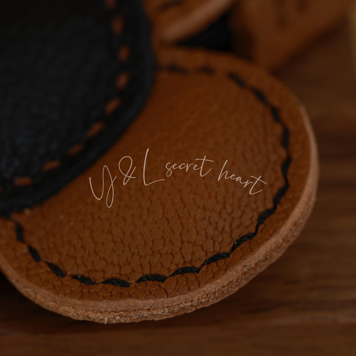 Túi xách da – cá nhân hóa, thủ công