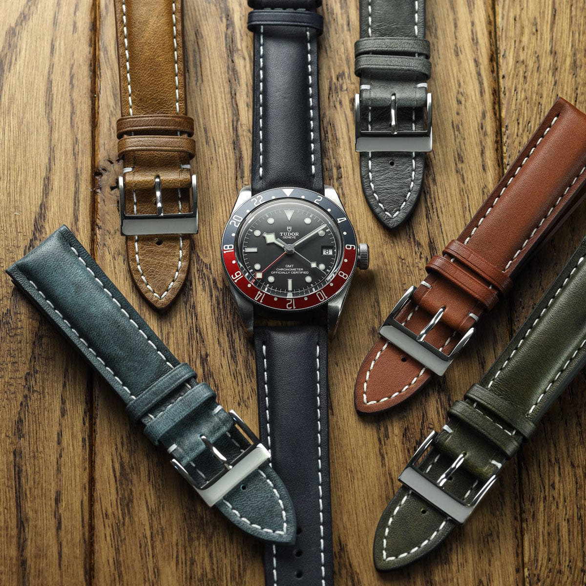 Vòng tay en cuir épais et rembourré pour montre Ostend - Cavallo Marron élégance et confort