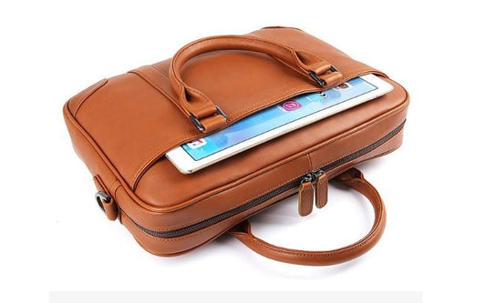 Túi đựng laptop bằng da màu nâu yên ngựa