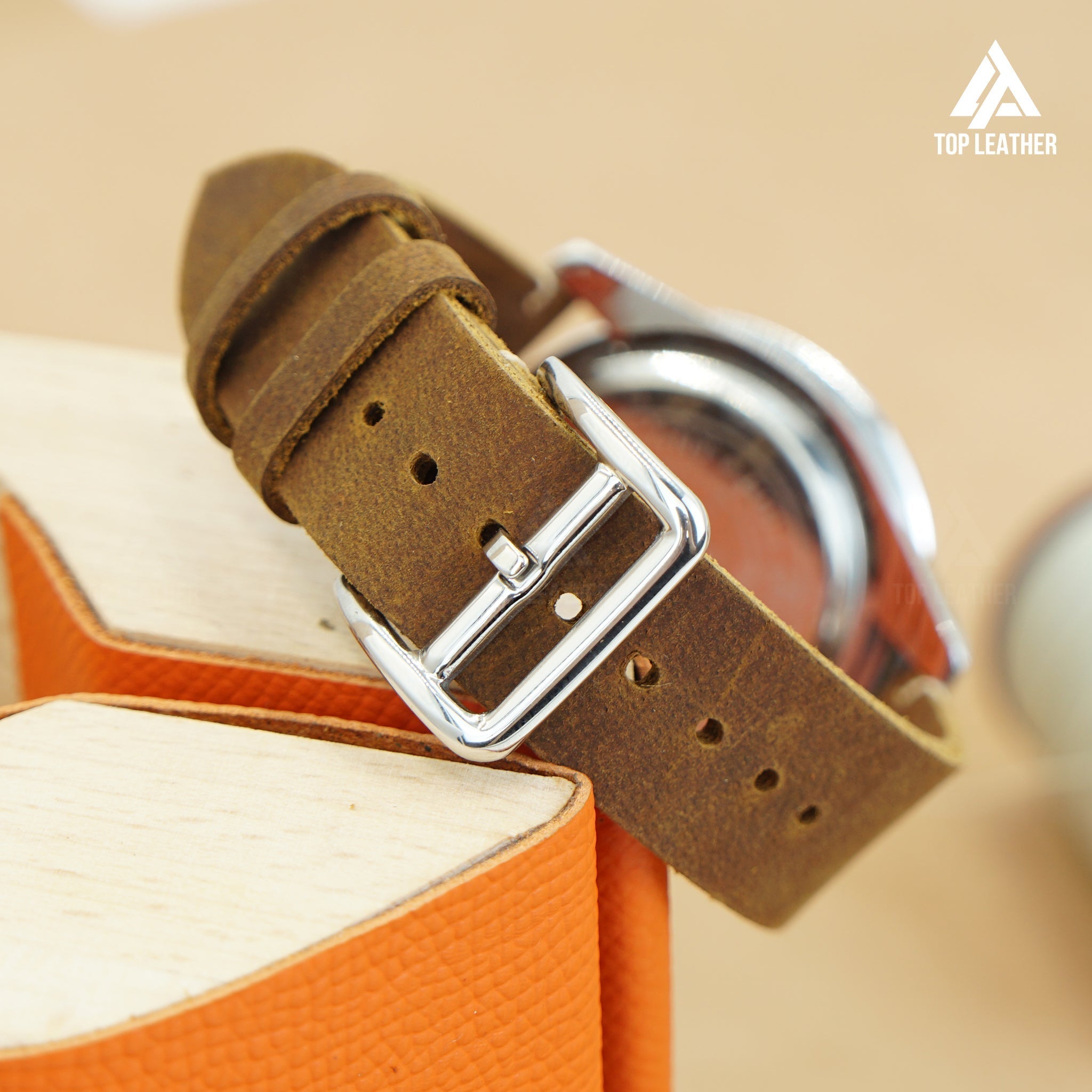 TopLeather Waxed Leather Watch Strap – Compatible with Apple Watch & Samsung Galaxy Watch (Chocolate Brown)