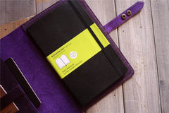 Bao da đựng sổ tay Moleskine tùy chỉnh.