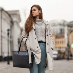 Túi xách da màu cognac cổ điển