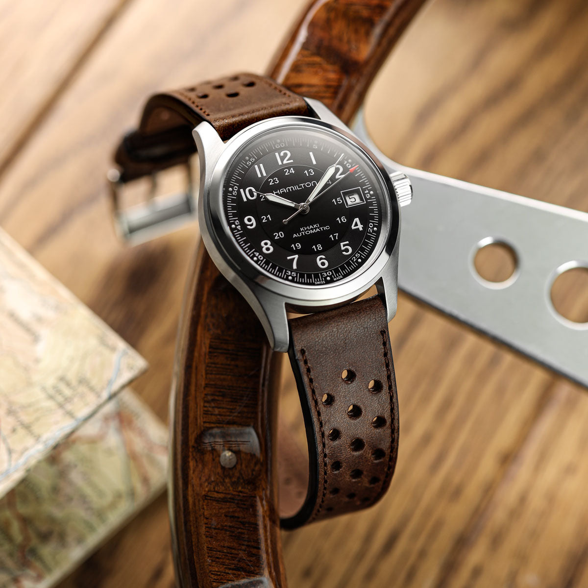 Lav Strap và Cuir Perforé Missouri de WatchGecko - Marron Foncé Élégant