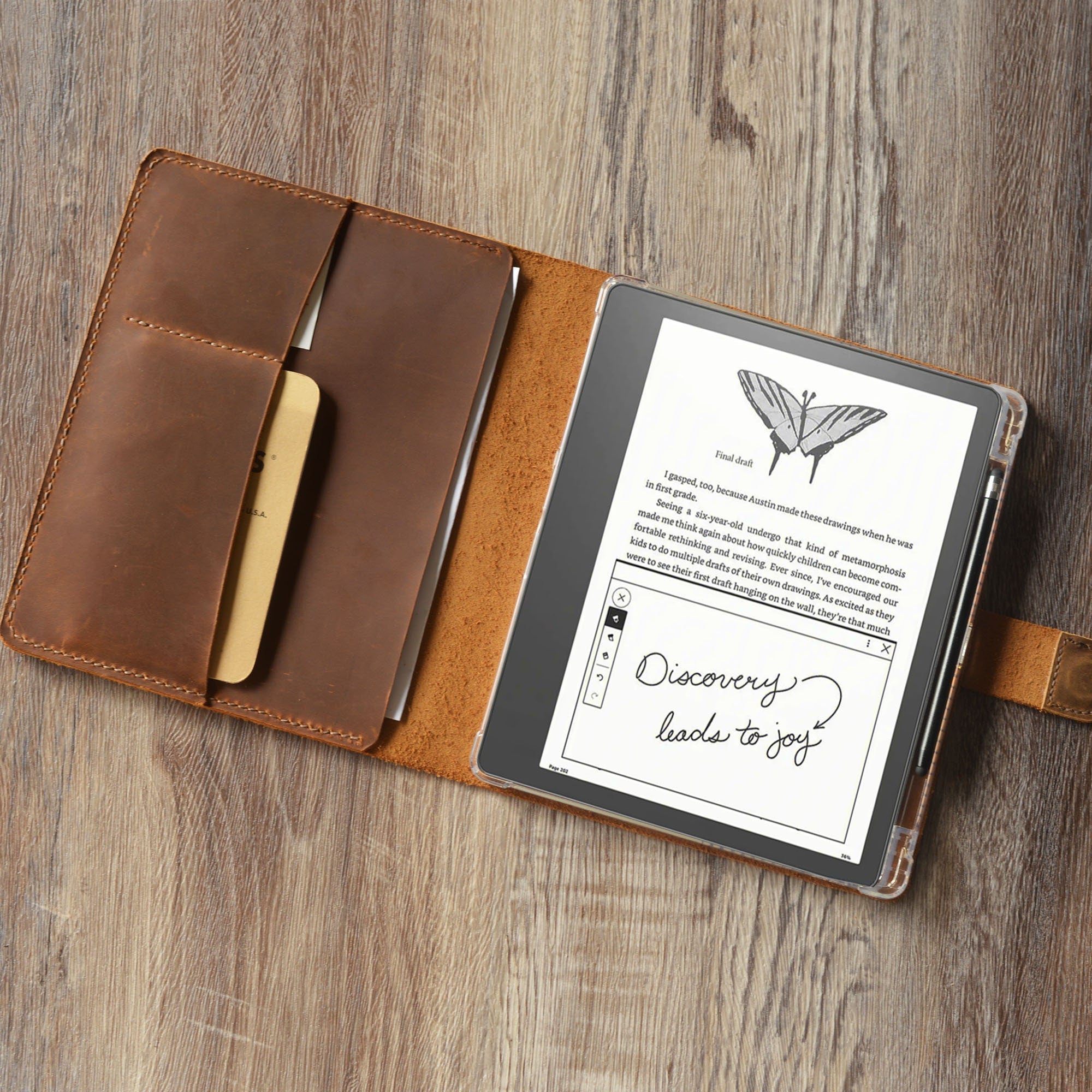 Étui en cuir cá nhân hóa cho Kindle Scribe - Cuir grafé de style thủ công - Modèle 606-SC
