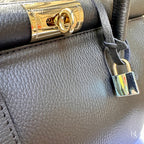 Italian Handmade Leather Bags For Woman l l Elegant Leather Tote From Florence, Black bag, Lock bag
