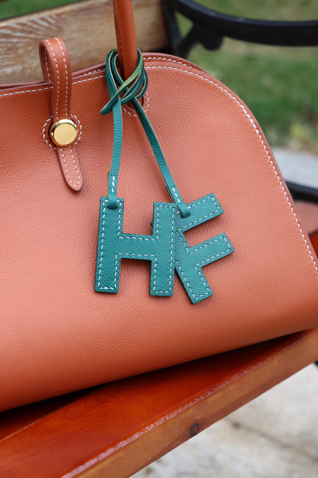 Handmade Leather Alphabet Bag Charm: Personalized Purse Decor