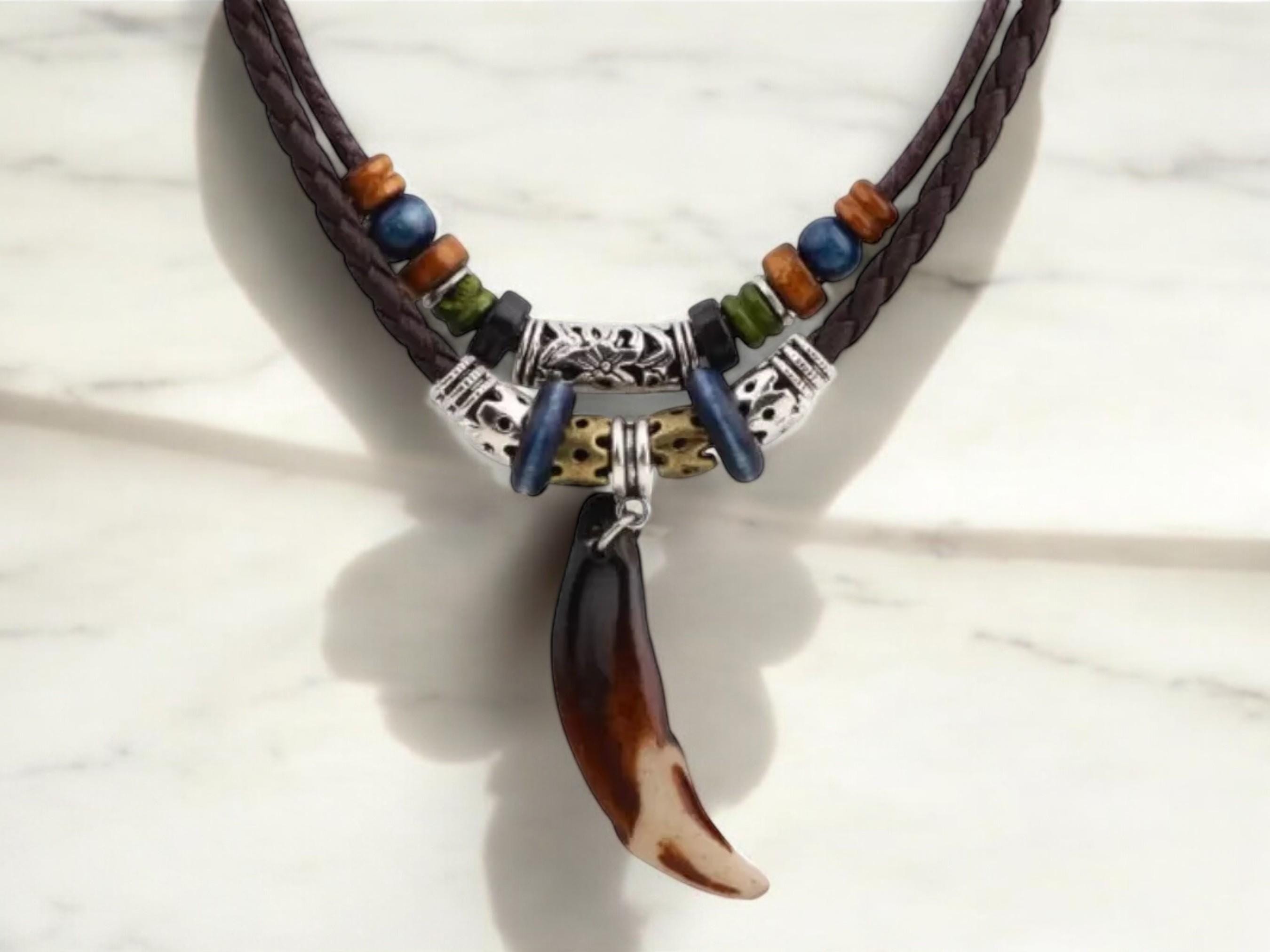 Gothic Wolf Tooth Pendant Necklace – Vintage Multi-Layer Leather &amp; Beaded Prayer Necklace for Men / Women
