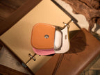 Handmade cowhide AirPods case | Suitable for all models, doubles as a coin purse and accessory.