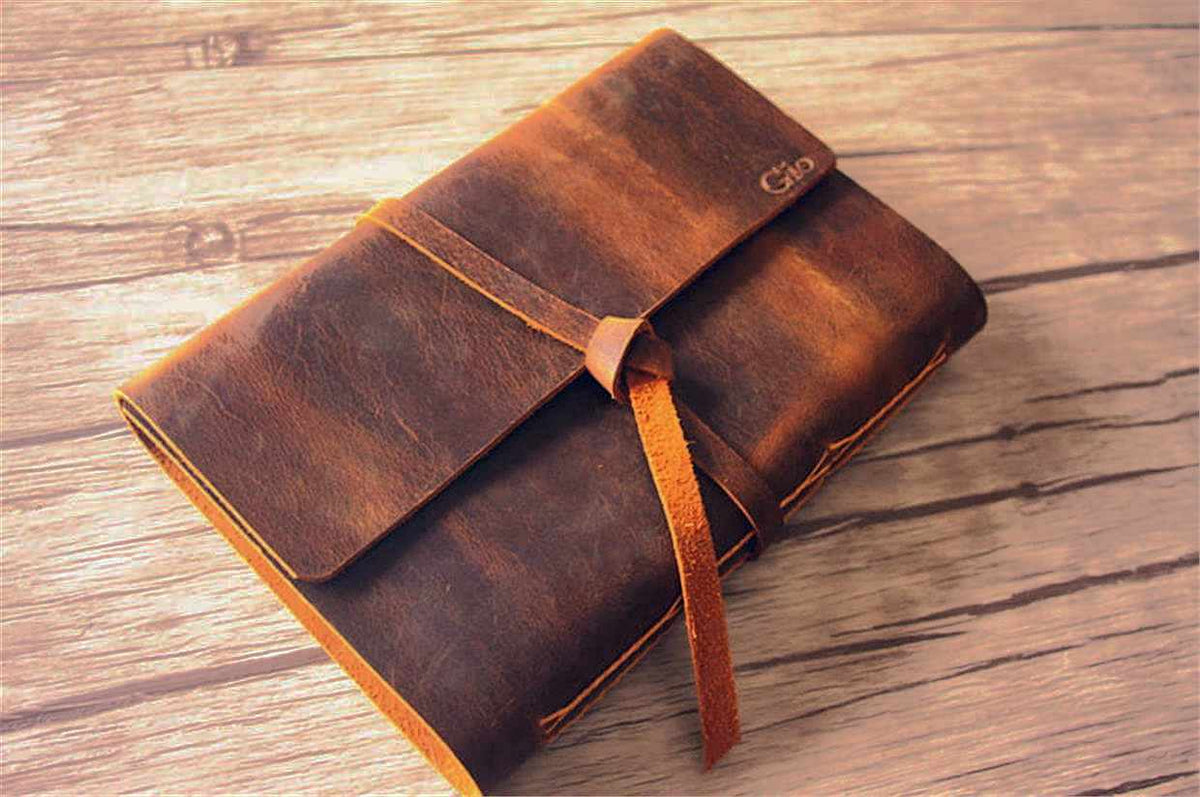 Sổ bìa da – cá nhân hóa, thủ công