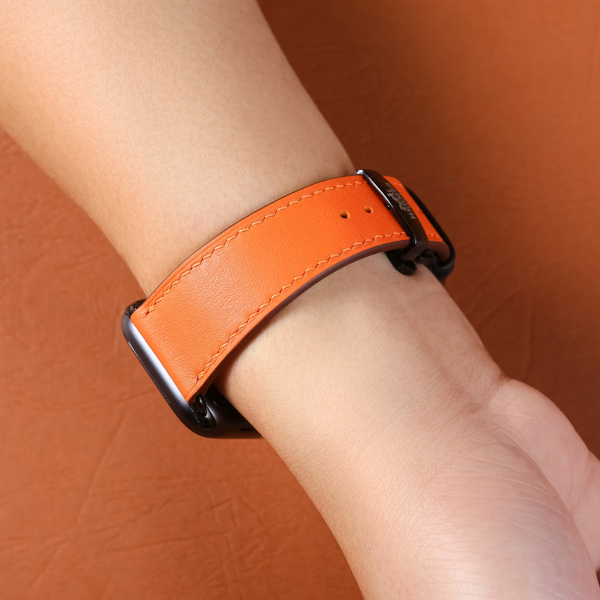 Dây đeo đồng hồ Swift bằng da dành cho Apple Watch và đồng hồ cơ. 