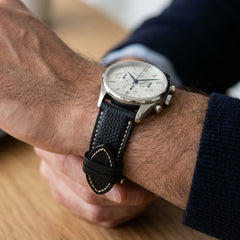 Dây Da Bò Mill Hạt Cao Cấp — Đen Noir Khâu Chỉ Kem Tương Phản — 03 ON-WRIST — Ergonomic Wrist & Luxury Fit