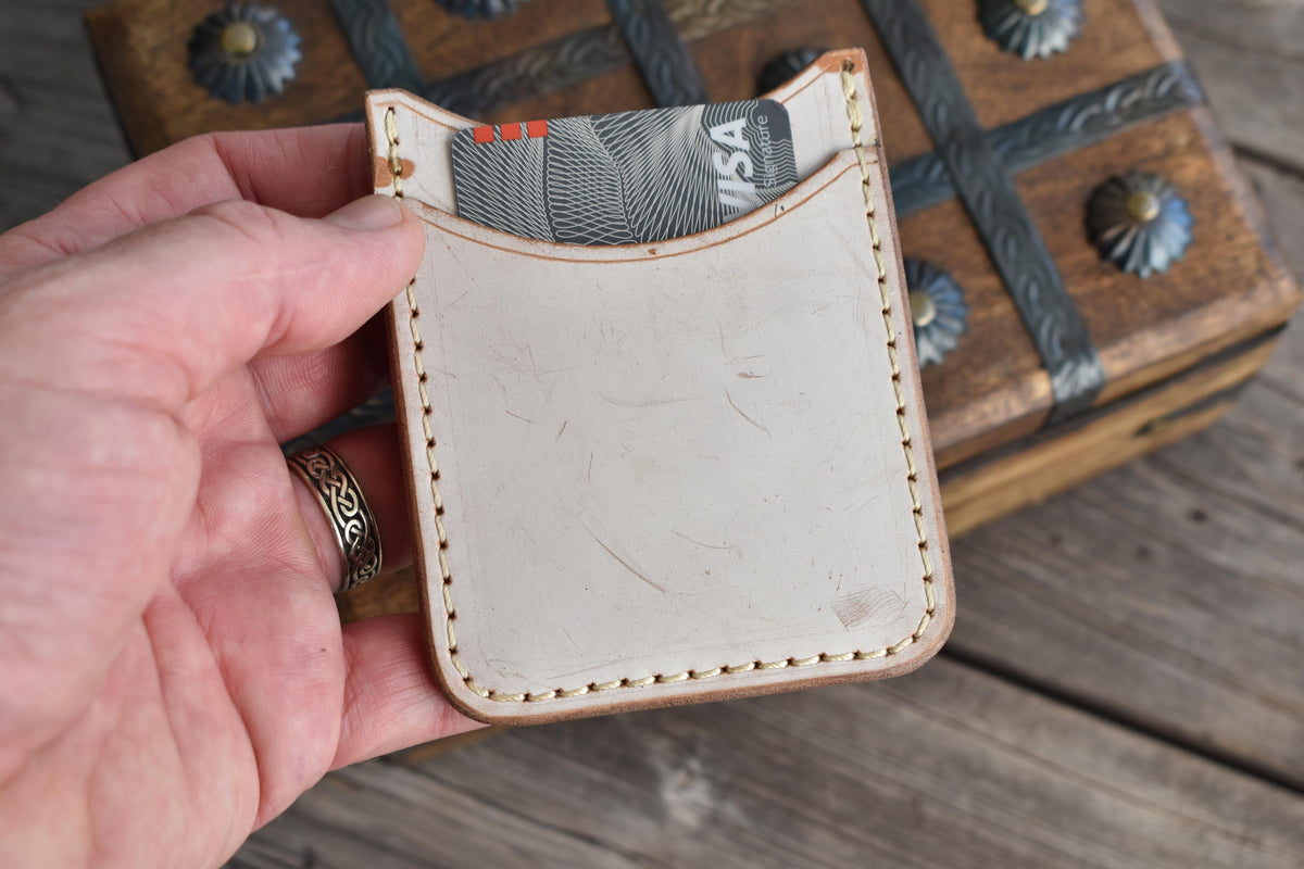 PHIÊN BẢN GIỚI HẠN: Ghost Whiskey Leather
