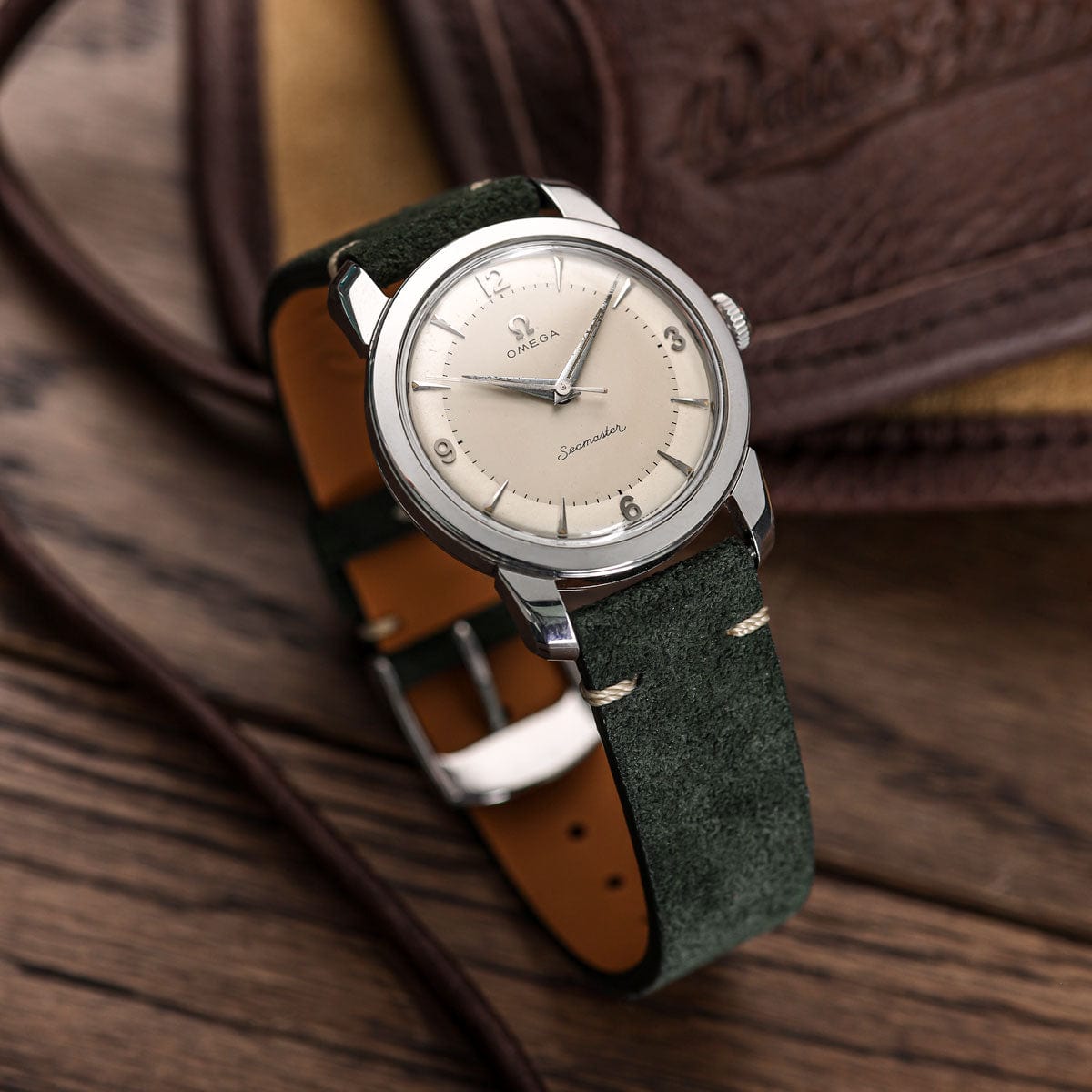 Dây đeo đồng hồ Stanway Vintage V-Stitch Conceria Opera bằng da lộn - Màu xanh lá cây